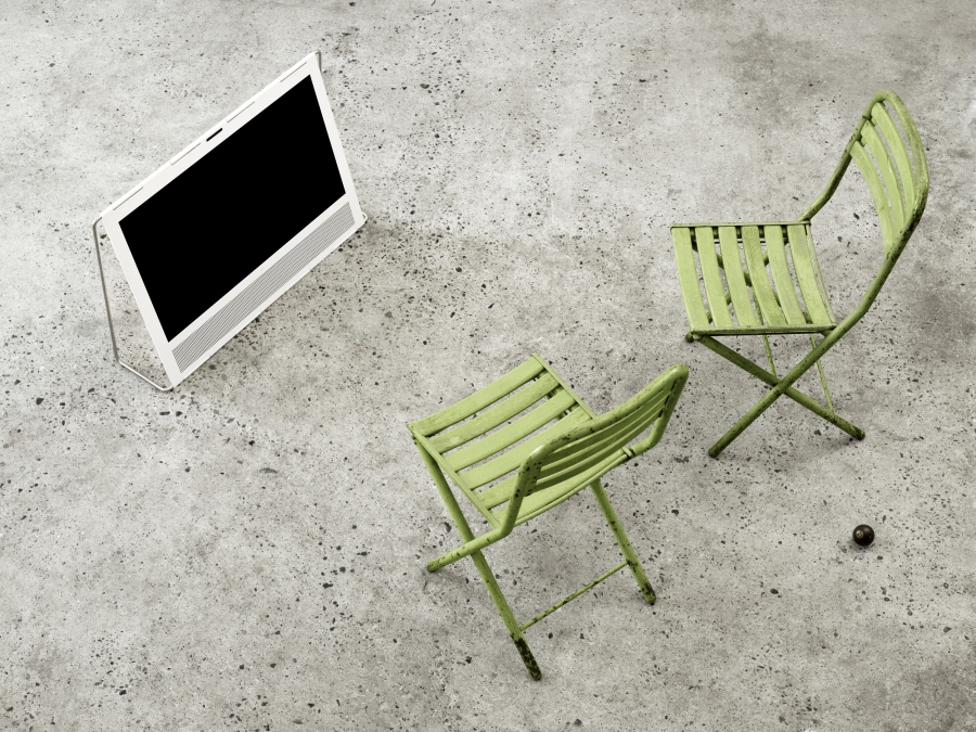 Bang & Olufsen BeoPlay V1